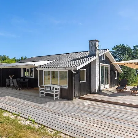 Landolf - 250m From The Sea By Interhome